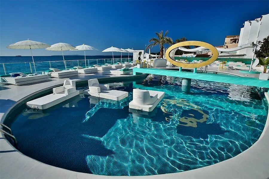 Отель Ama Ibiza (Adults Only) Плайя Ден Босса