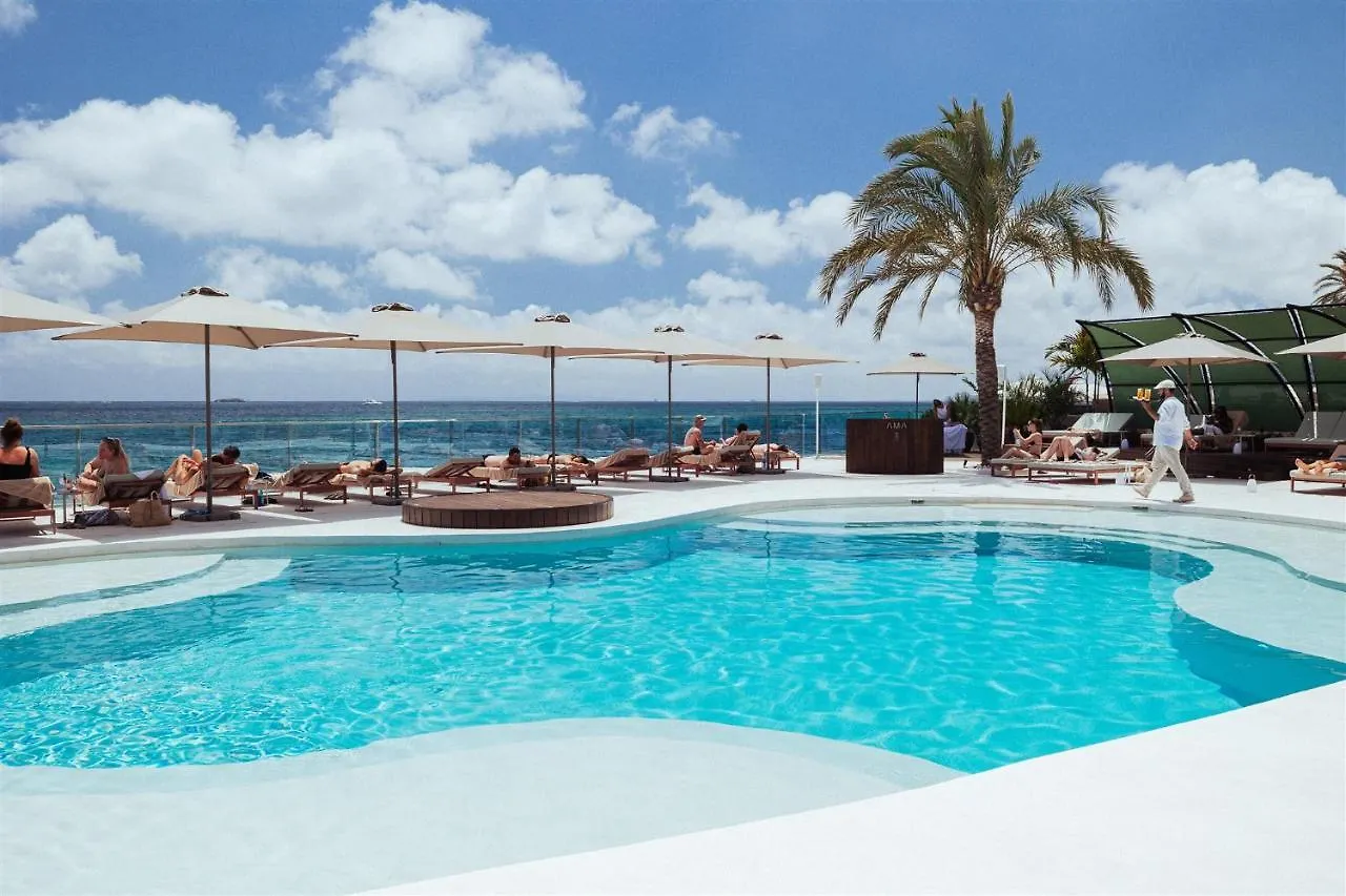 Отель Ama Ibiza (Adults Only) Плайя Ден Босса 4*,