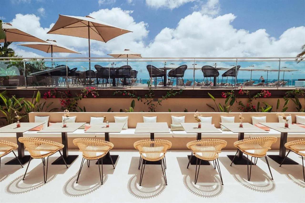 ****  Отель Ama Ibiza (Adults Only) Плайя Ден Босса Испания